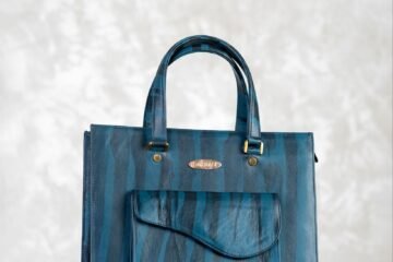 Briefcase NDANANE en cuir, collection NDANANE – Soxnasi maroquinerie Dakar